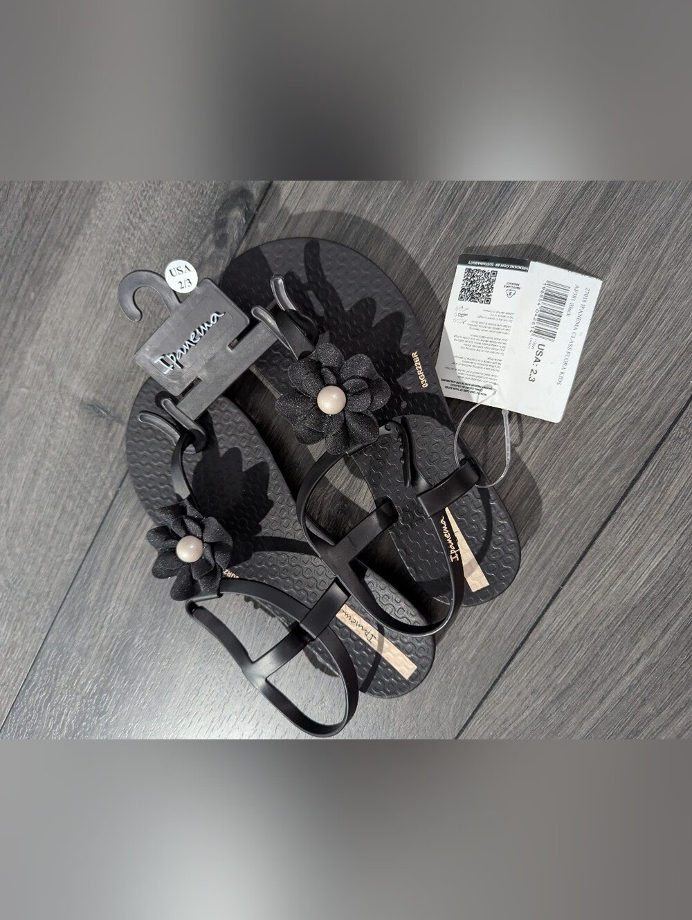 Ipanema Girl's Black Floral Jelly Sandals